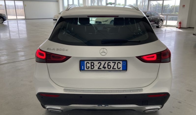 MERCEDES BENZ GLA 200 d Sport Plus auto completo