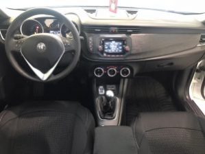 Alfa Romeo Giulietta 1.6 jtdm Super 120cv completo