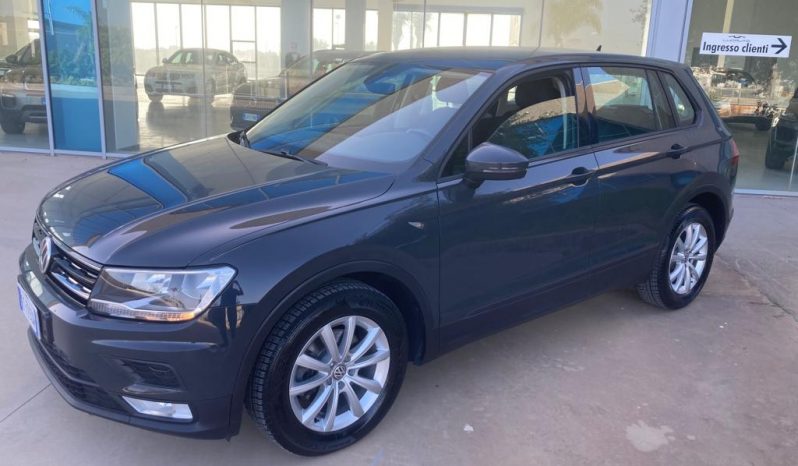 Volkswage Tiguan 1.6 tdi Style 115cv completo