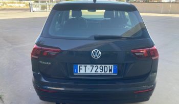 Volkswage Tiguan 1.6 tdi Style 115cv completo