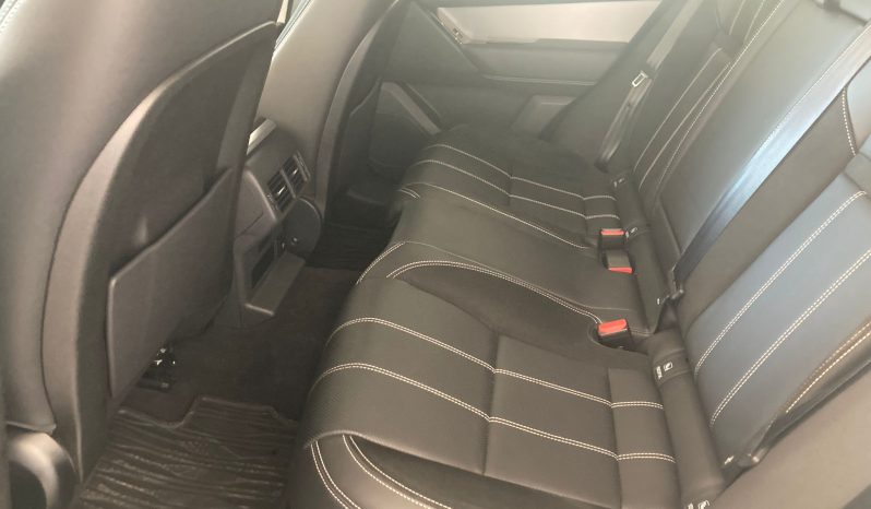 Land Rover Range Rover Velar 2.0d i4 R-Dynamic HSE 240cv auto my20 completo