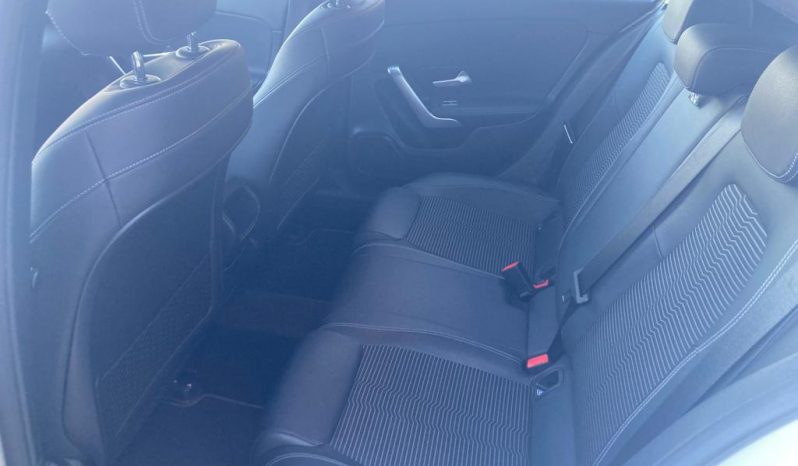 Mercedes Benz A 180 d Sport auto completo