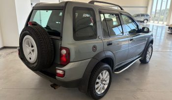 LAND ROVER FREELANDER SPORT 2.0 TDI completo